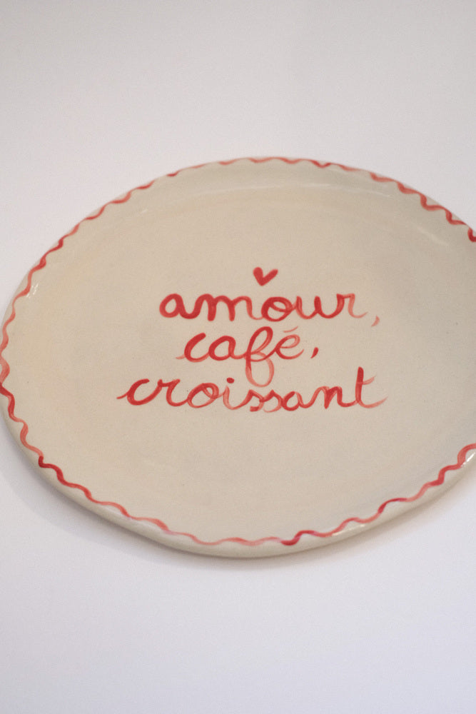 Assiette en céramique - "Amour, café, croissant"