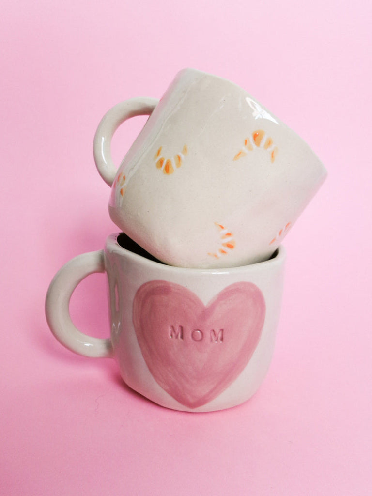 Mug croissants en céramique (avec un petit croissant au fond)