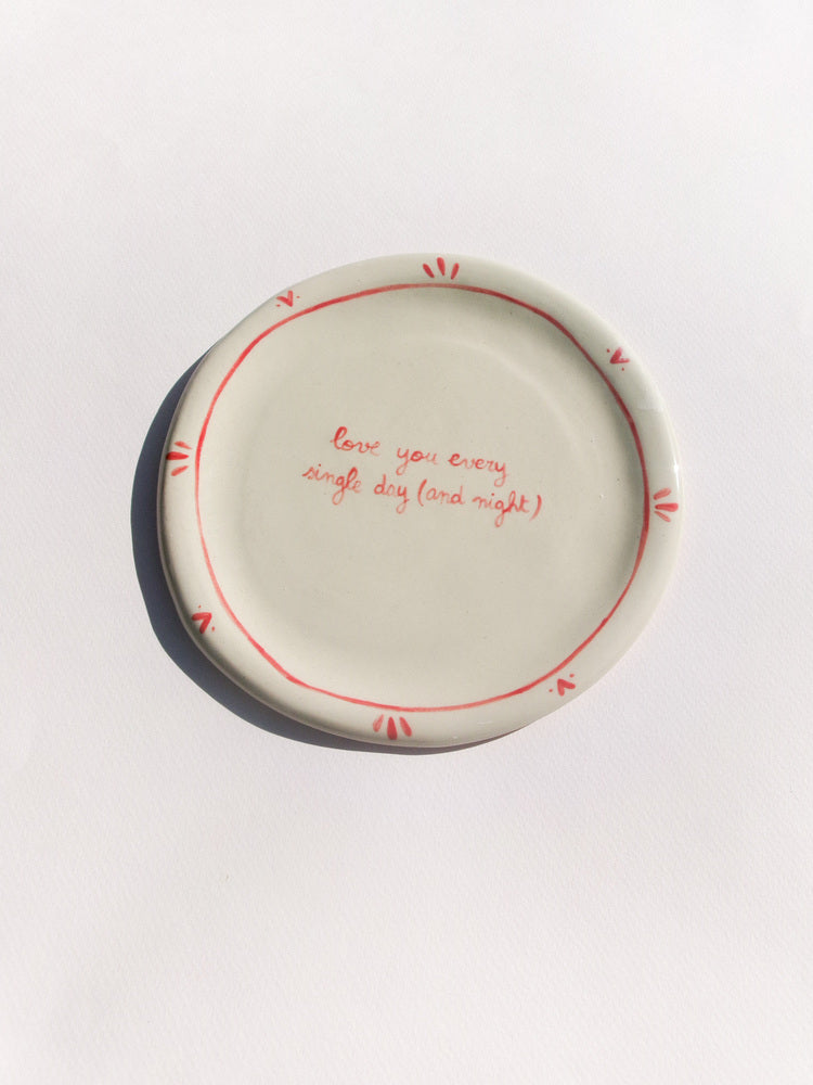 Assiette en céramique - Déclaration d'amour peinte à la main