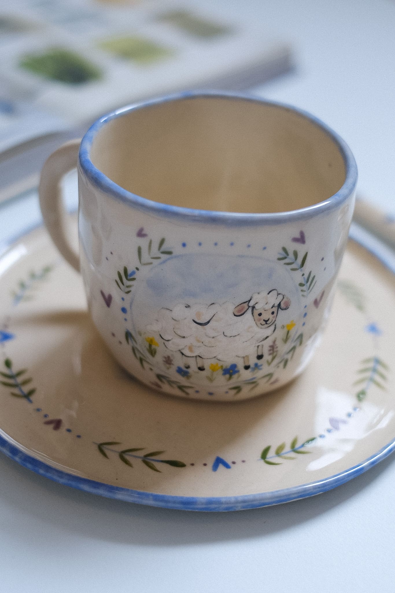 Mug en céramique mouton peint à la main