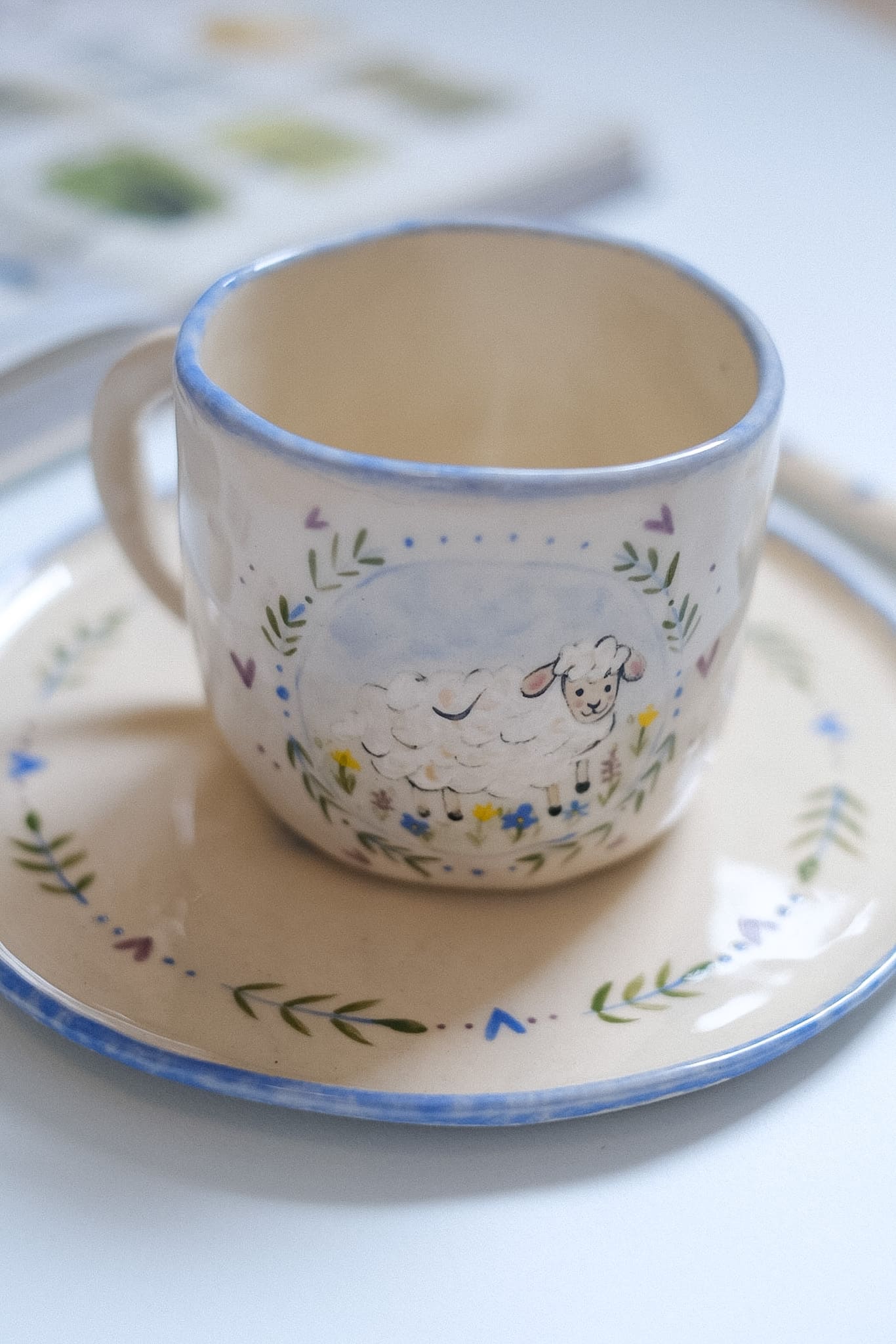 Mug en céramique mouton peint à la main