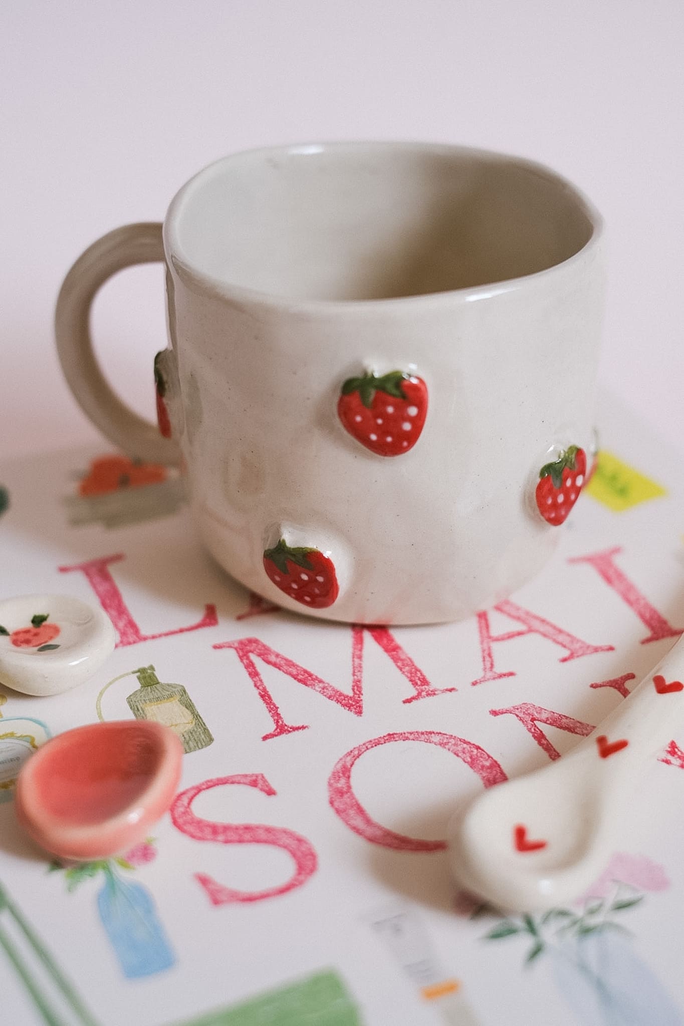 Mug en céramique fraises