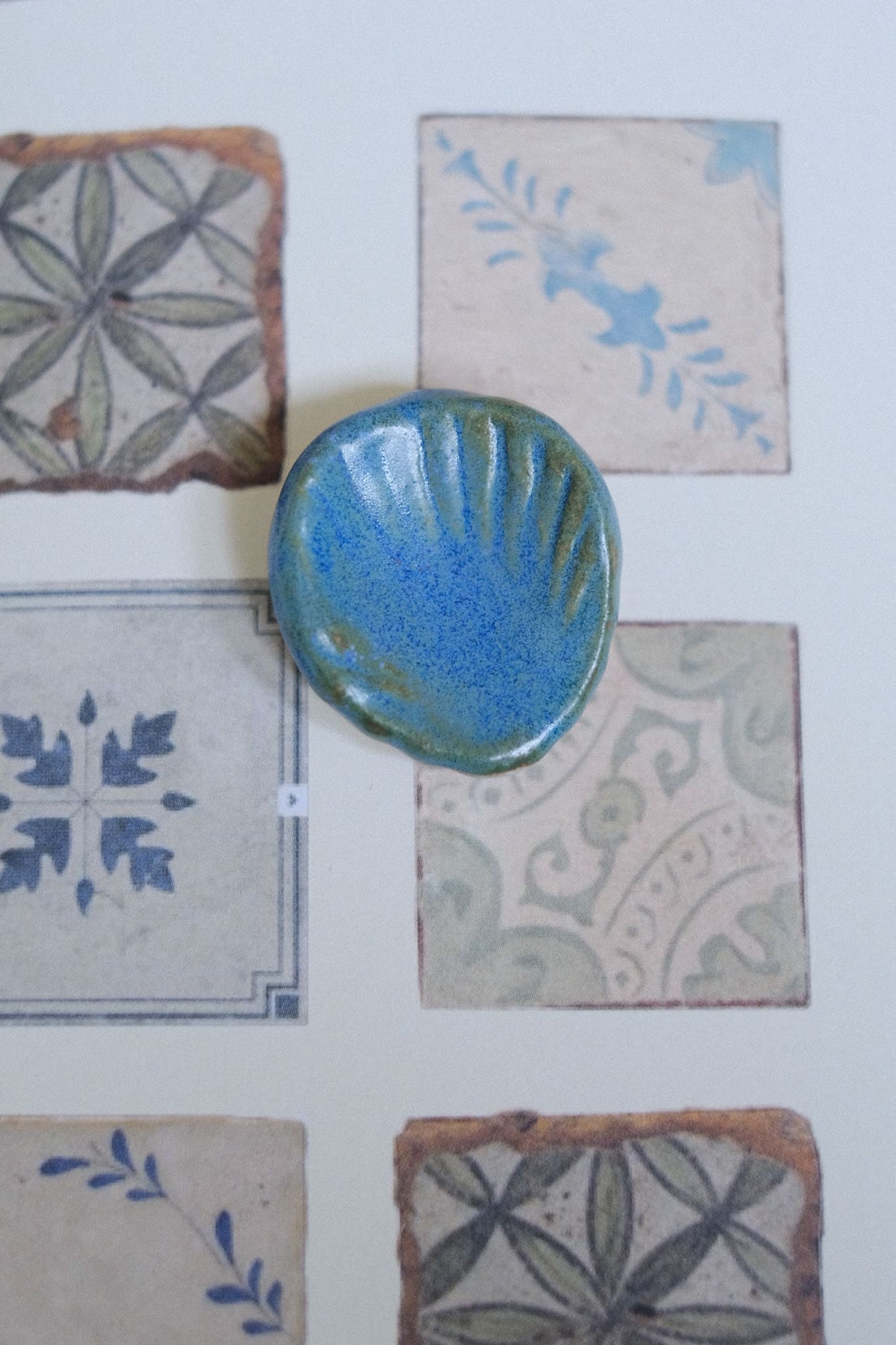 Pierre d’apaisement Worry Stone coquillage en céramique