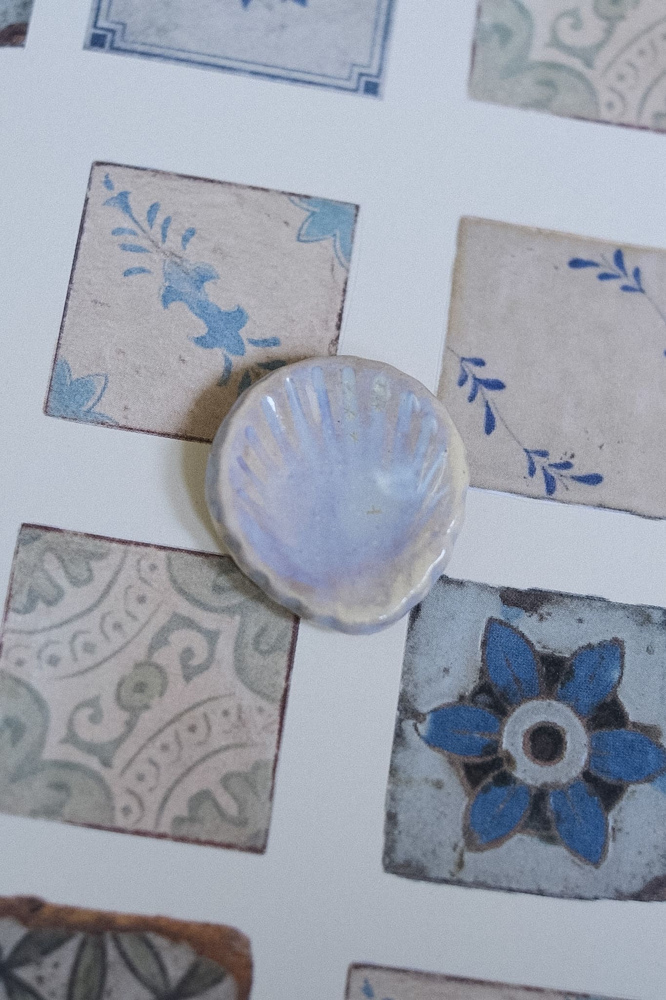 Pierre d’apaisement Worry Stone coquillage en céramique