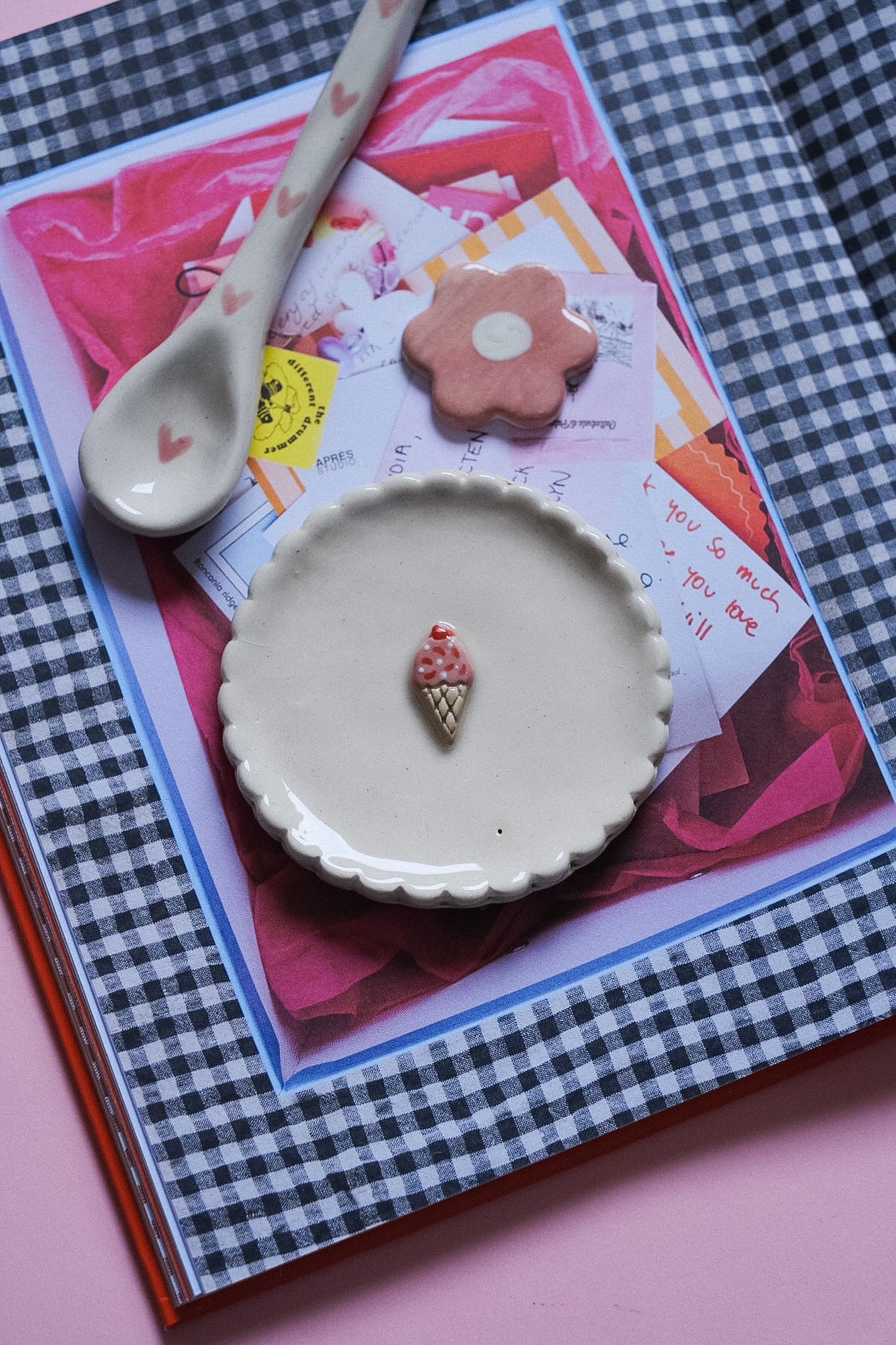 Petite coupelle en céramique mini motif relief