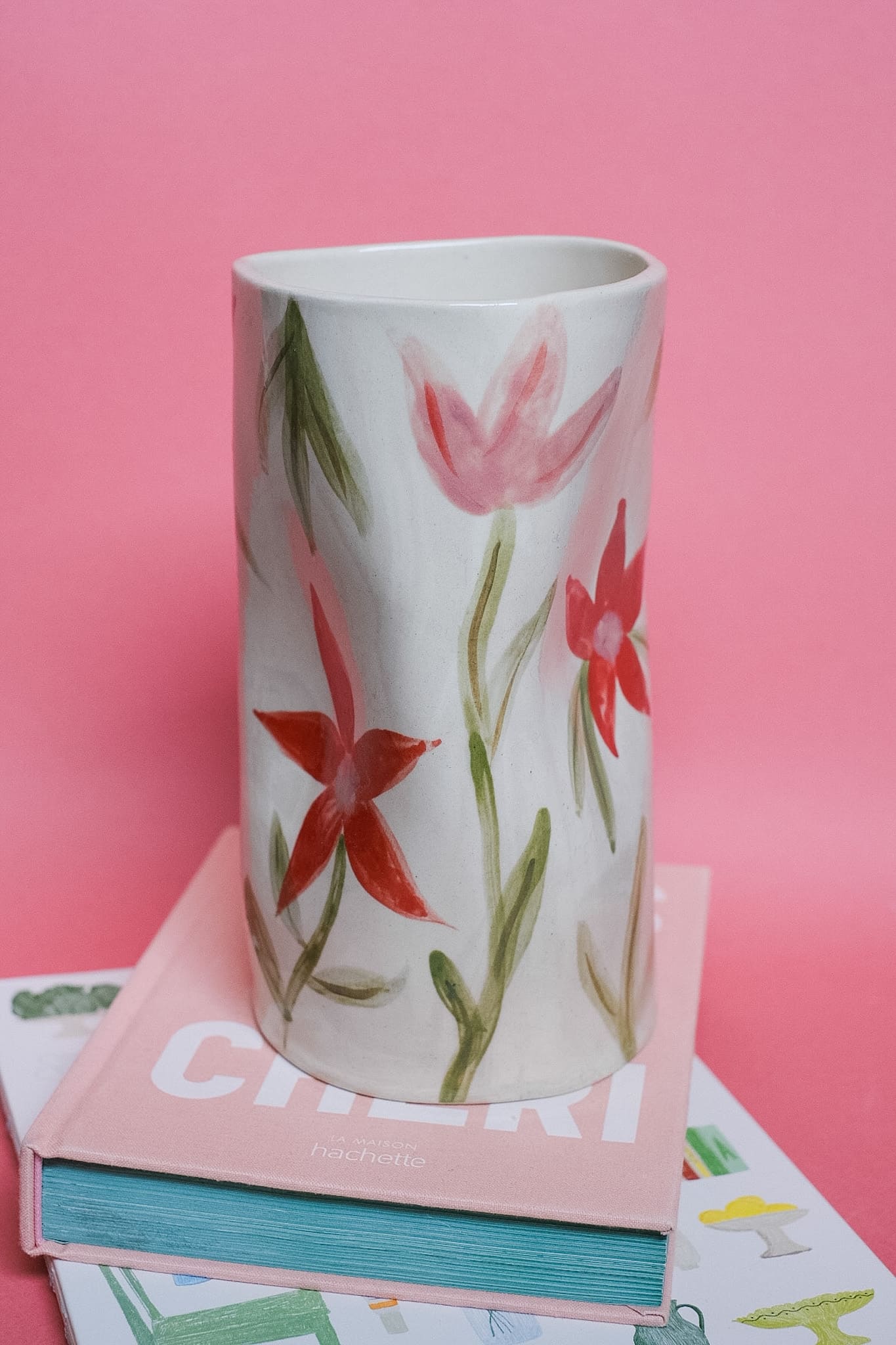 Grand vase céramique artisanale graphique fleurs