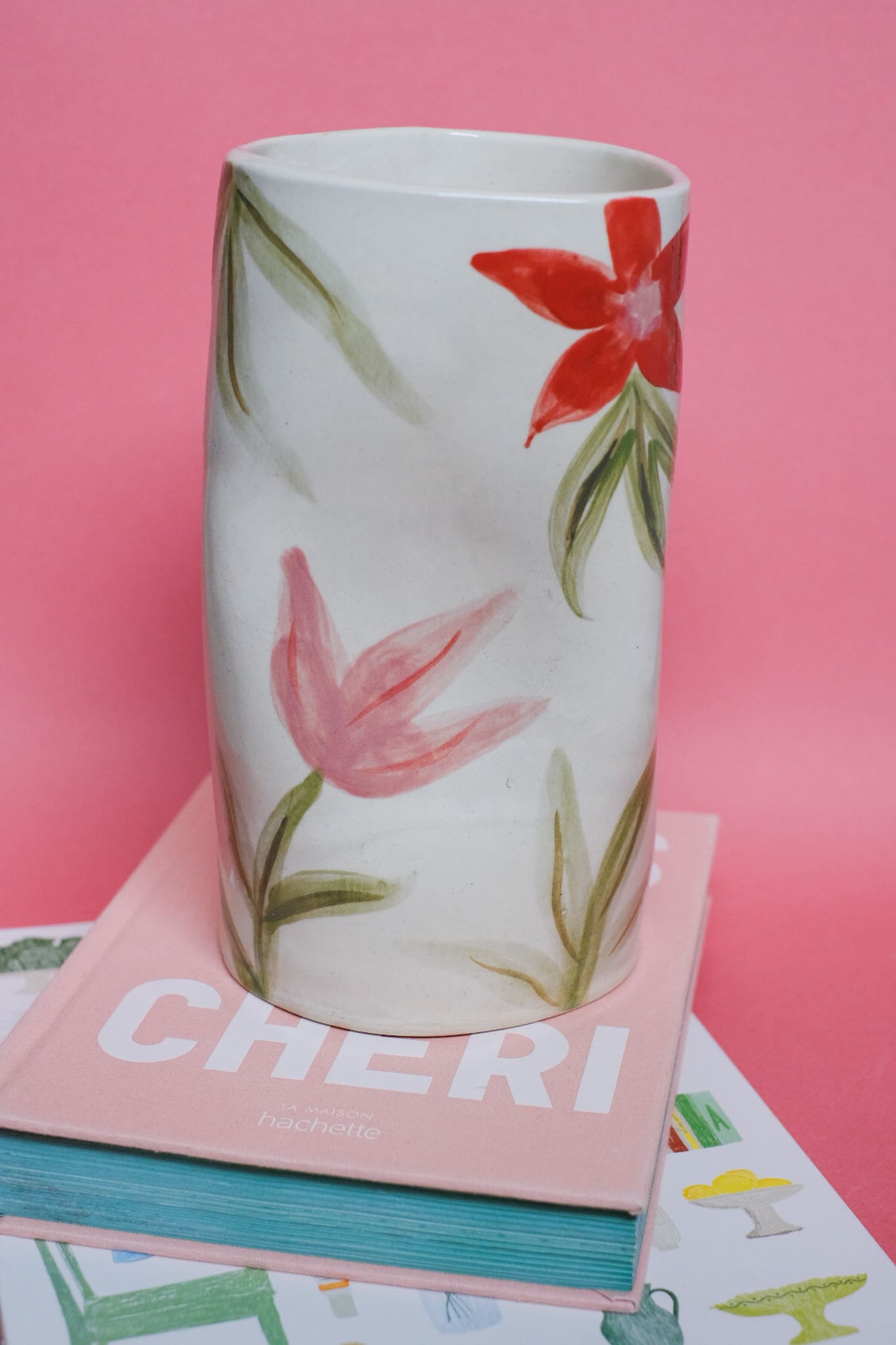 Grand vase céramique artisanale graphique fleurs