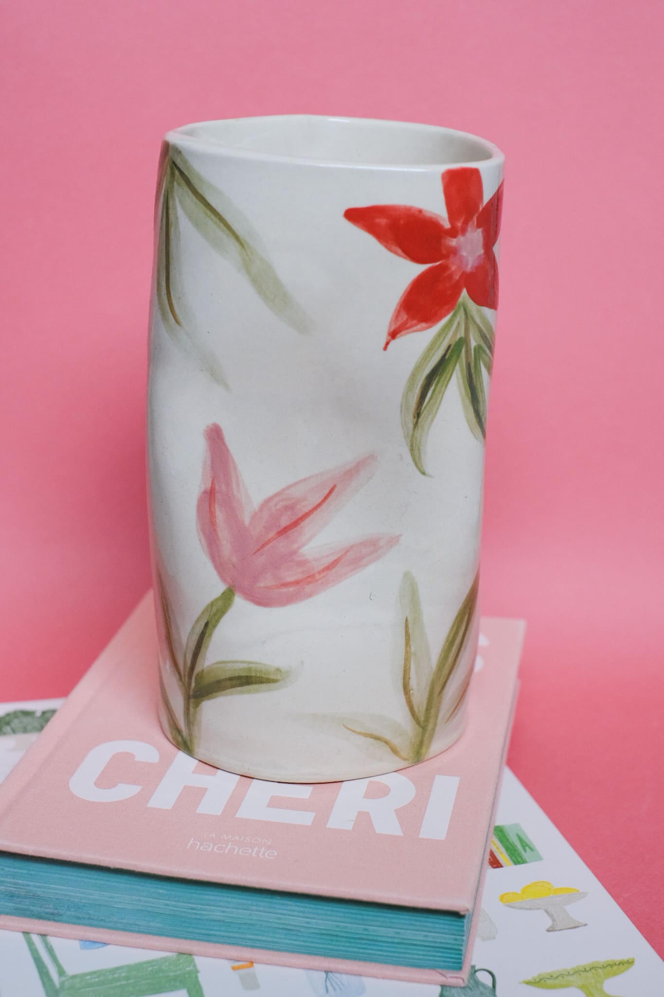 Grand vase céramique artisanale graphique fleurs