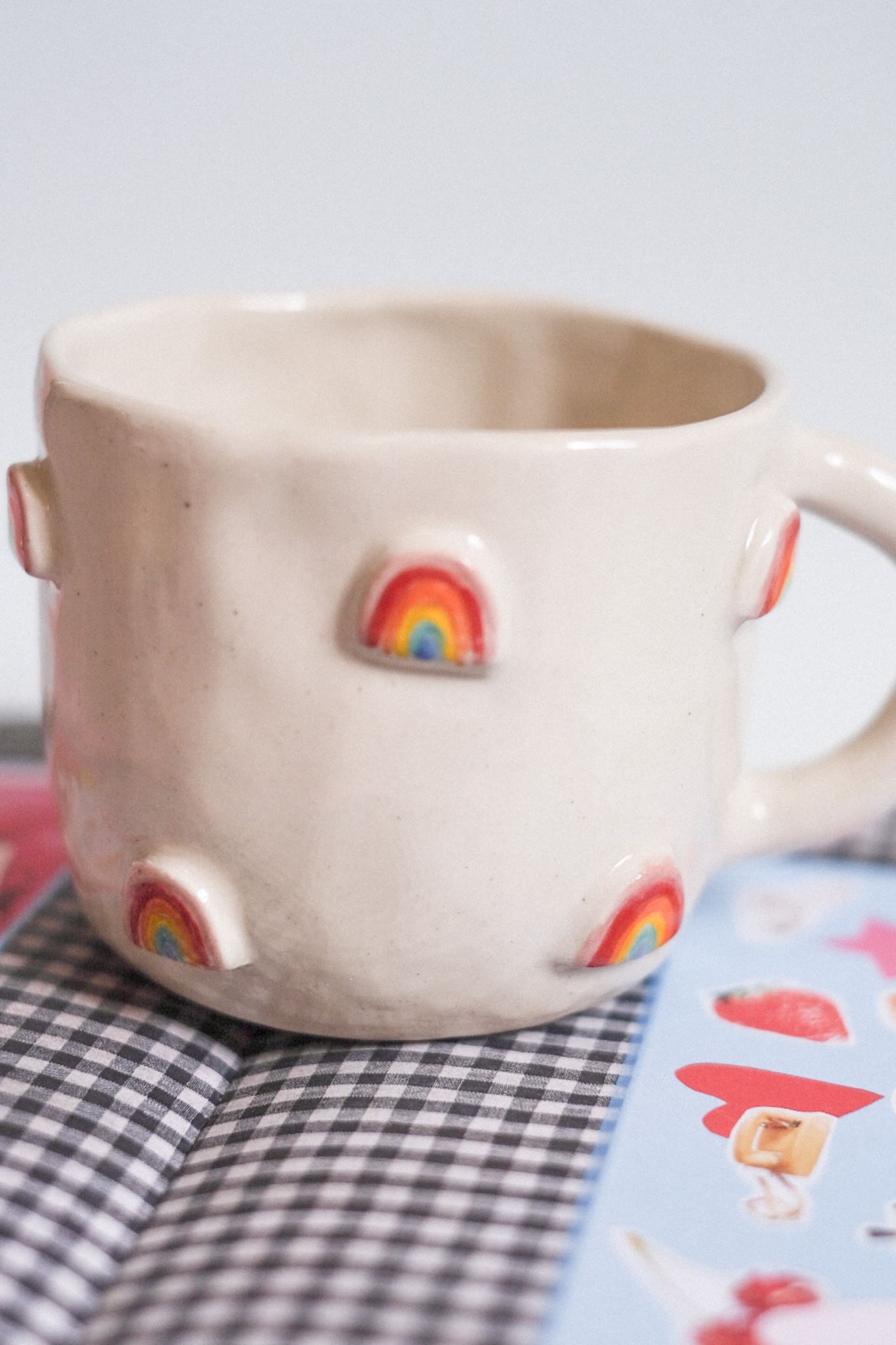 Mug Artisanal en Céramique - motifs Arc-en-Ciel
