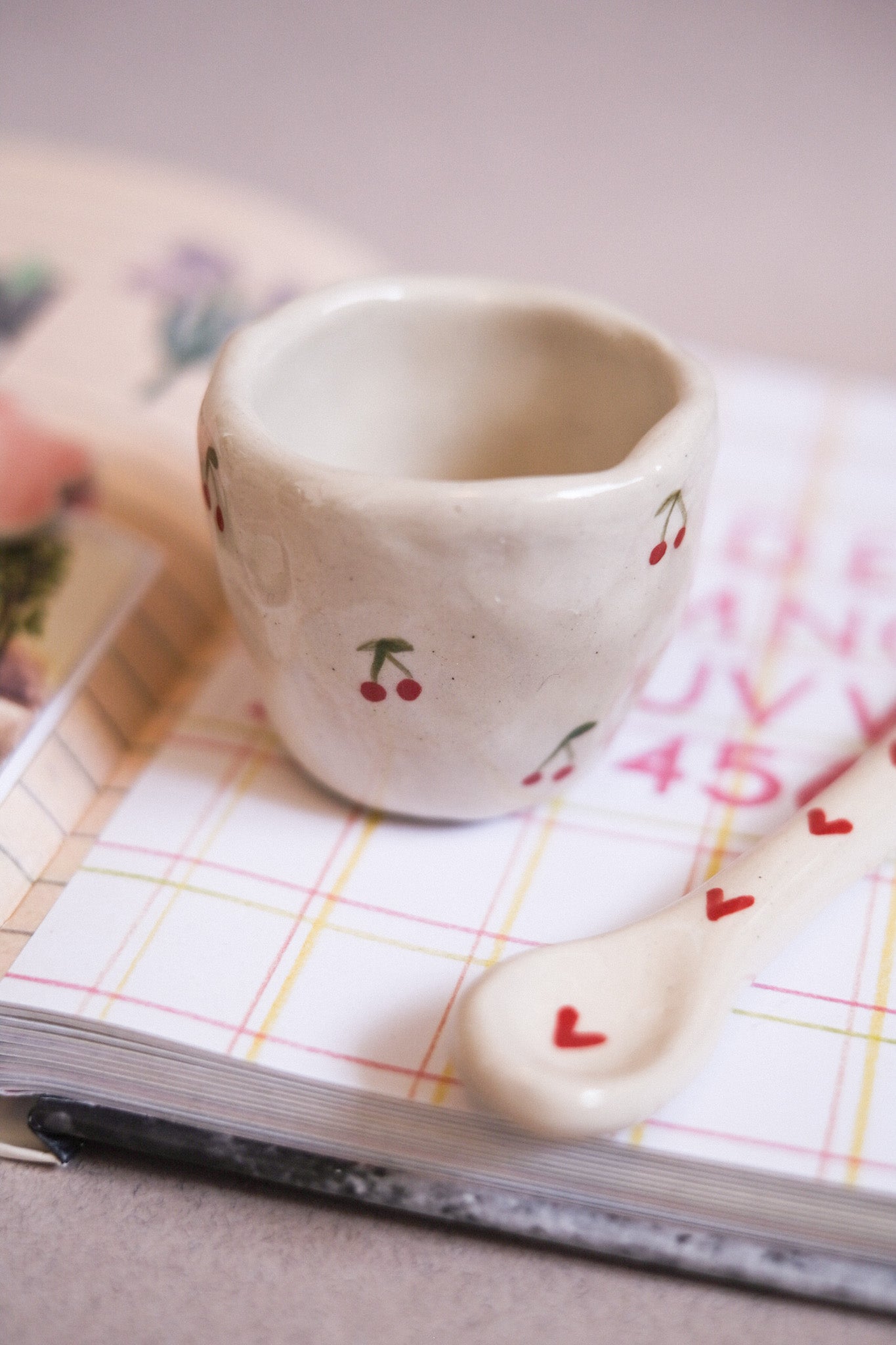 Mini tasse expresso céramique, motifs cerises