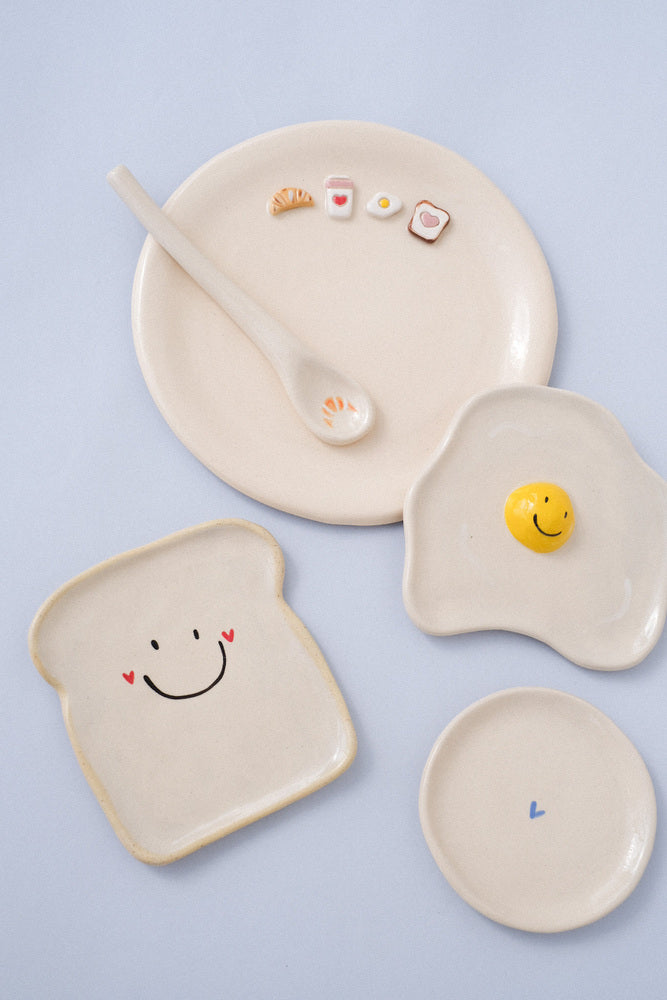 Assiette à dessert, petit-déjeuner gourmand