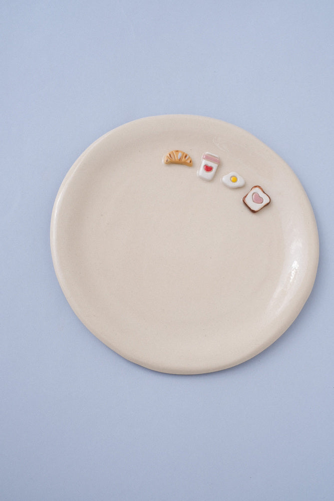 Assiette à dessert, petit-déjeuner gourmand