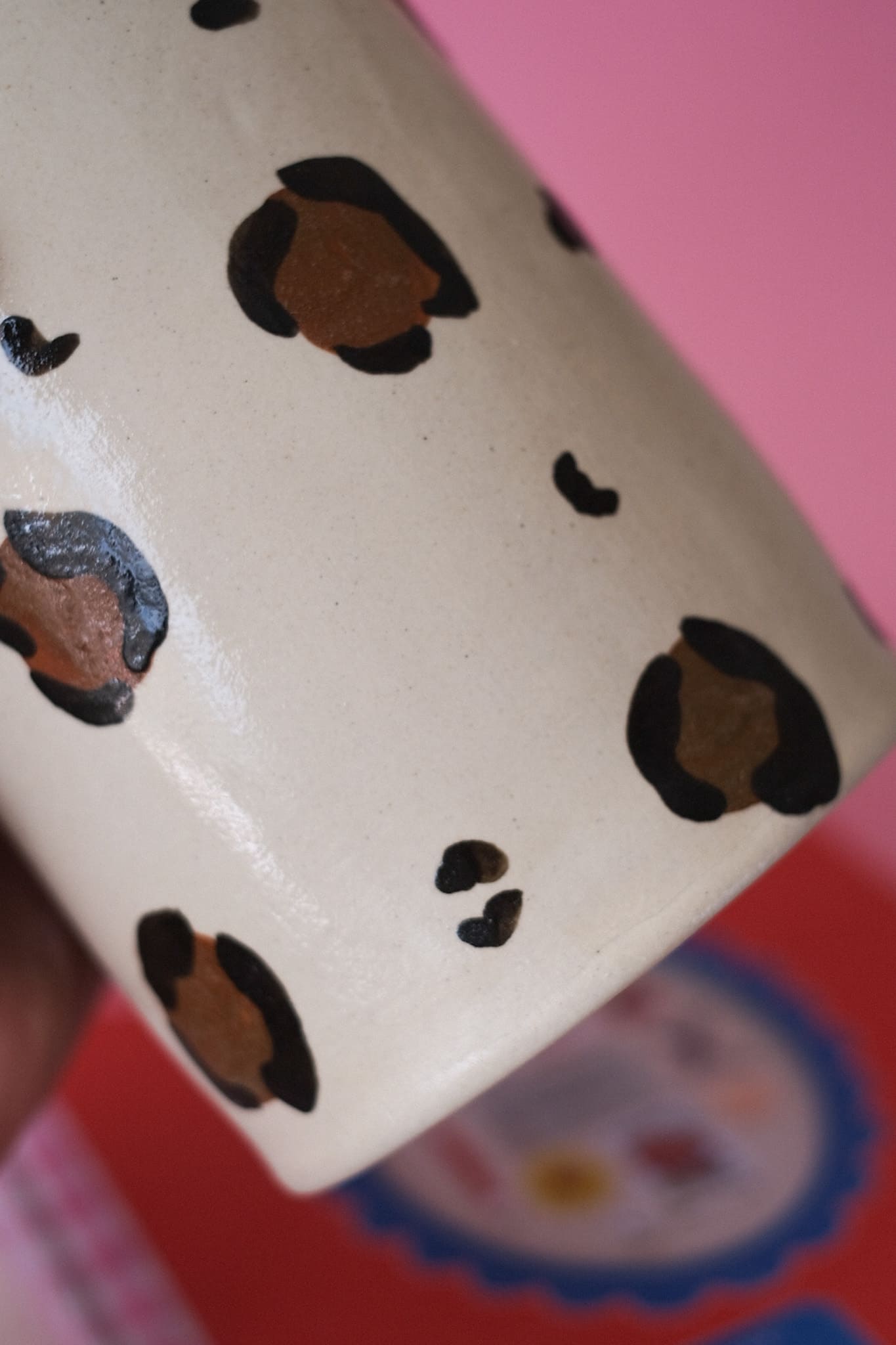 IMPARFAIT / Vase céramique artisanale graphique léopard