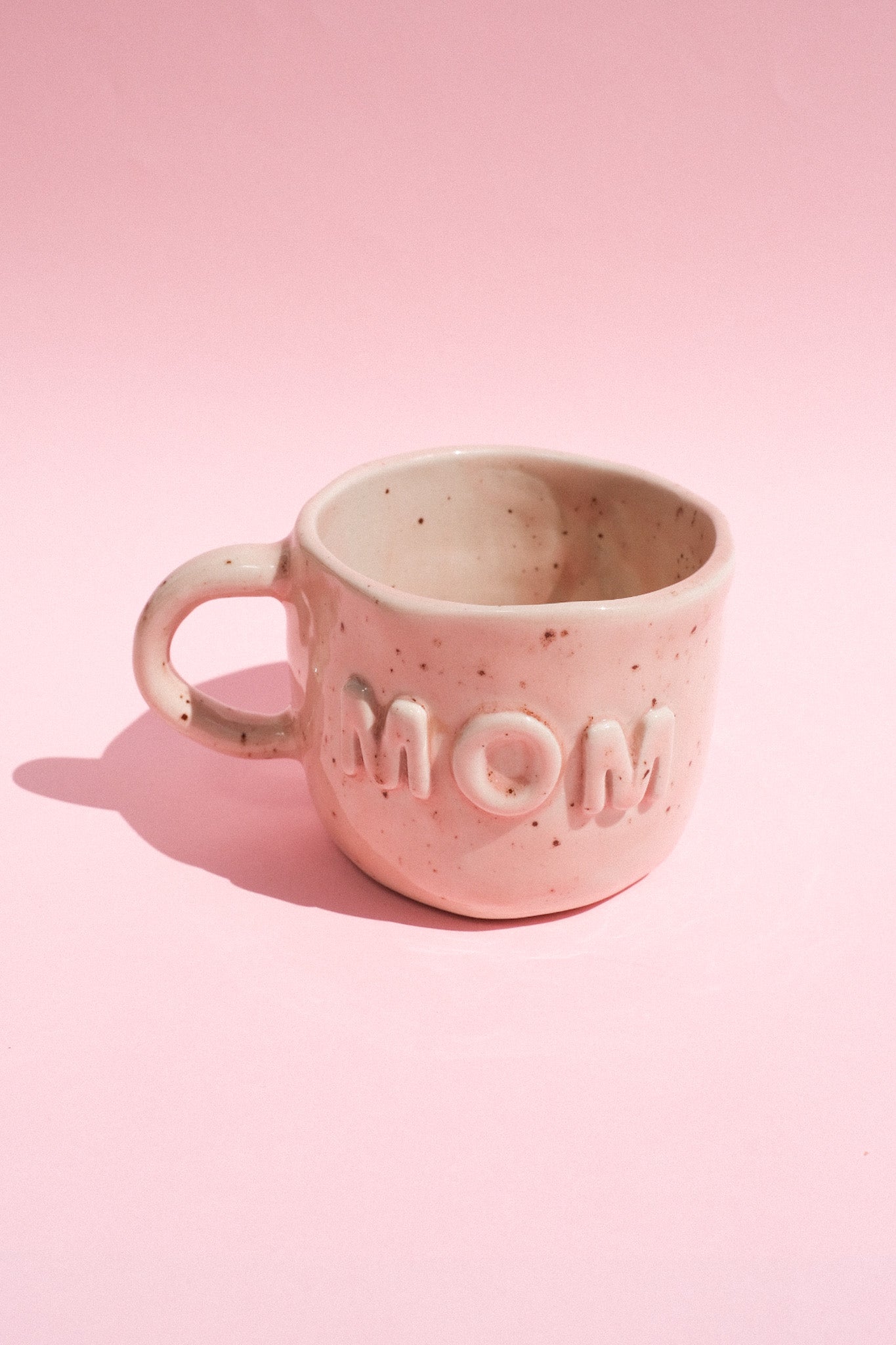 Mug MOM Émaillé rose