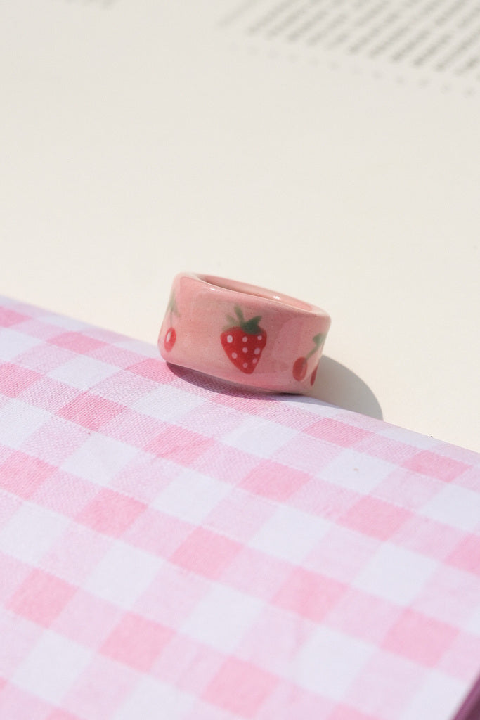 Bague colorée en grès – pièce unique à mixer