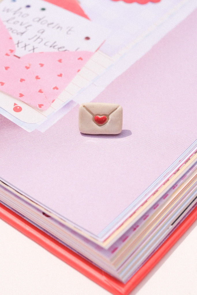 Pin’s céramique mignon – accessoire à petit prix