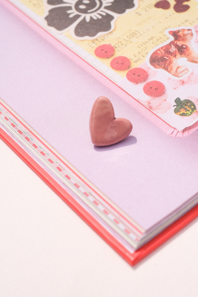 Pin’s céramique mignon – accessoire à petit prix