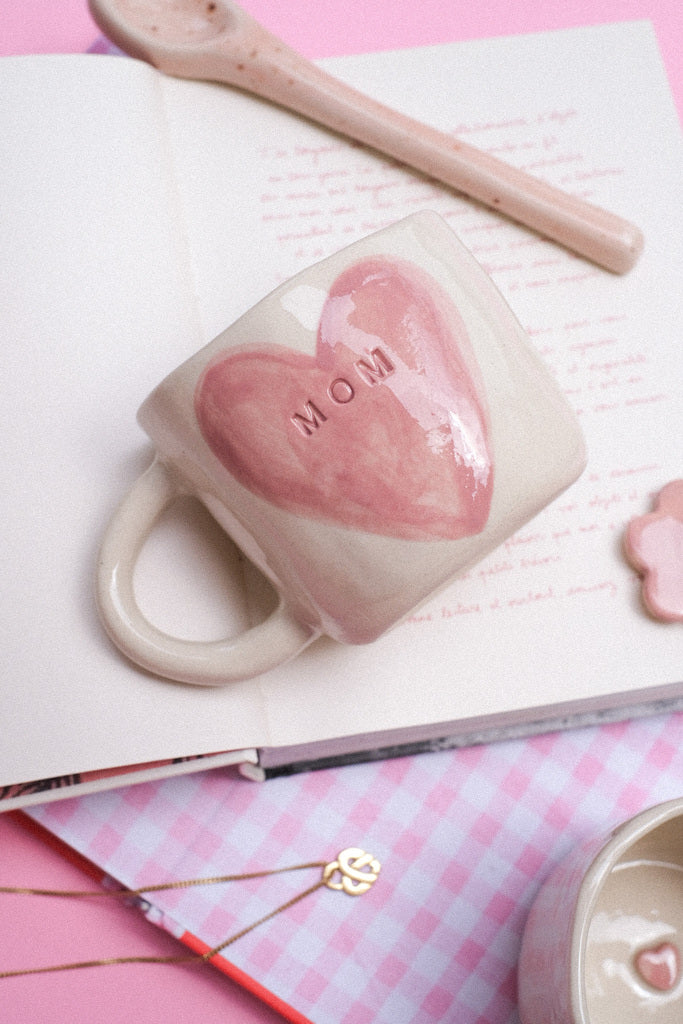 Mug MOM : L'indispensable de toutes les mamans