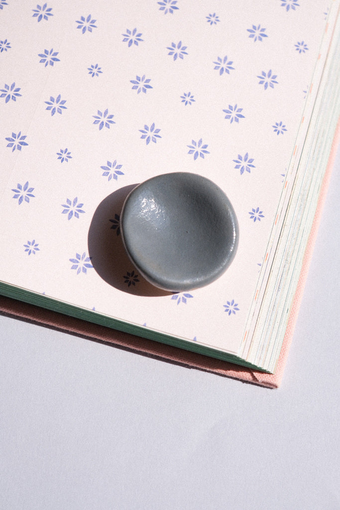 Pierre d'apaisement – Worry Stone en céramique