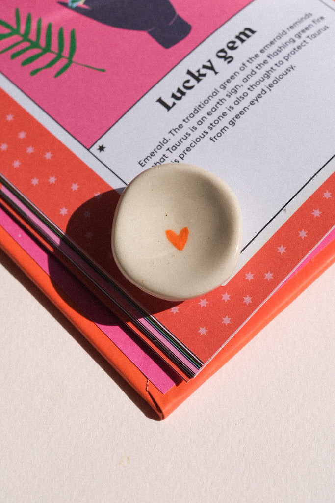 Pierre d'apaisement Worry Stone en céramique « Petit Cœur »