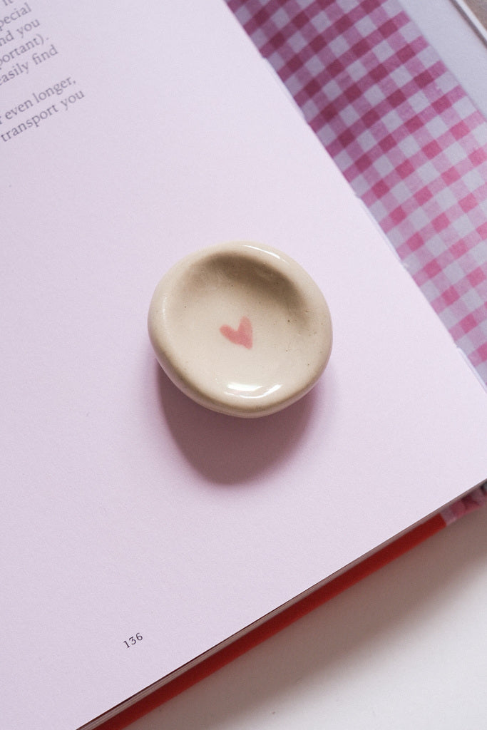 Pierre d'apaisement Worry Stone en céramique « Petit Cœur »