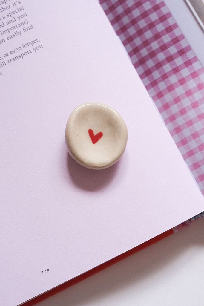 Pierre d'apaisement Worry Stone en céramique « Petit Cœur »