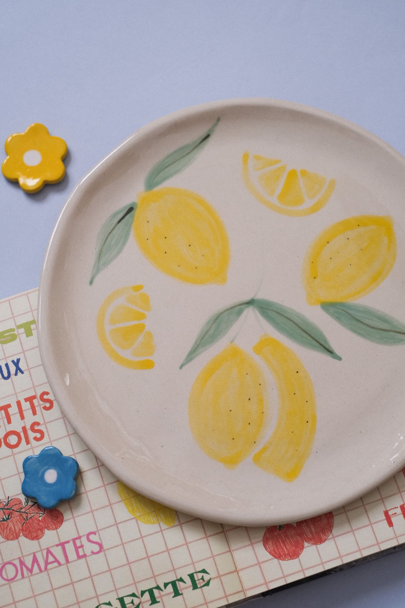 Assiette en céramique - Motifs citrons ensoleillés