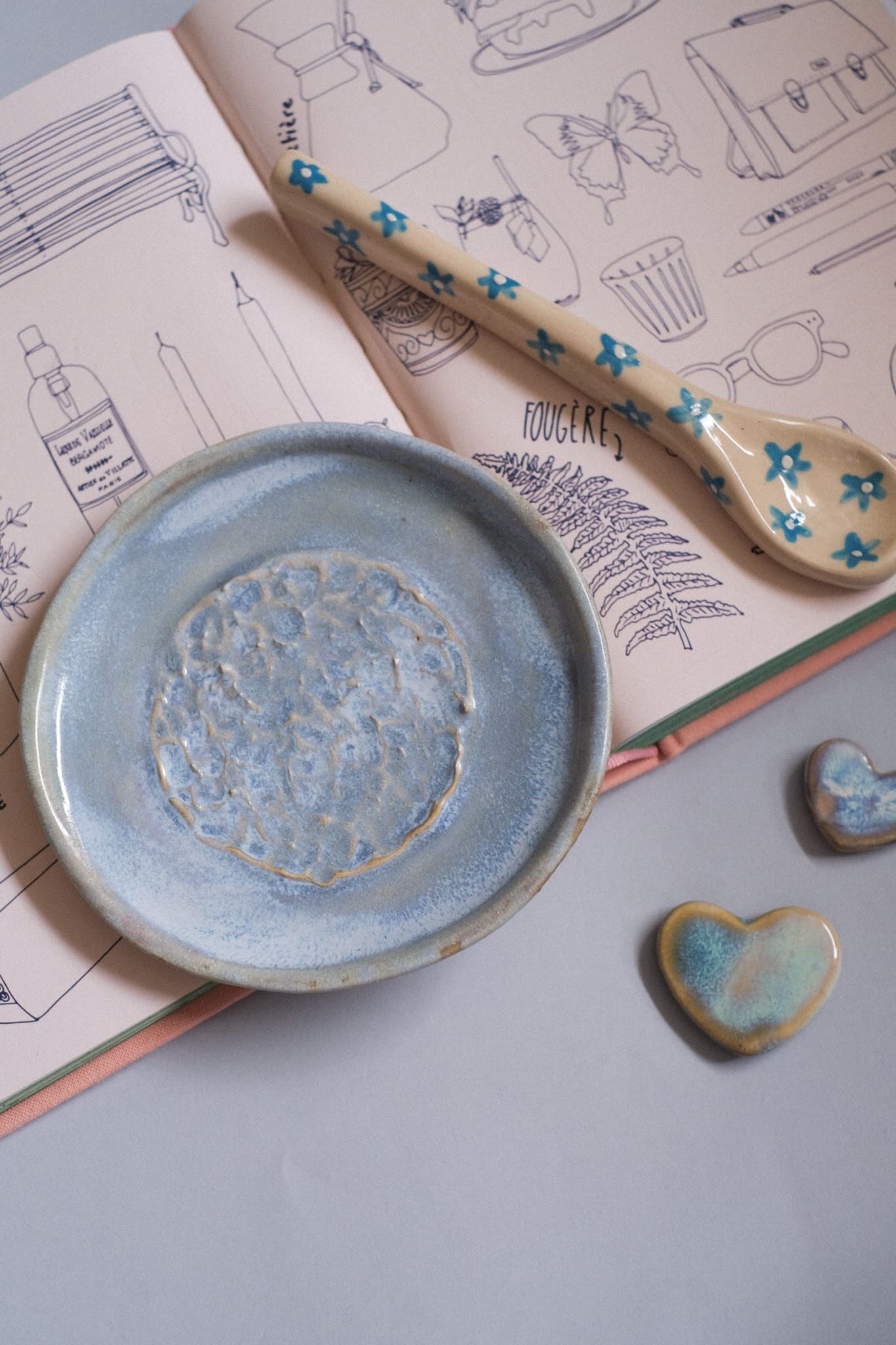 🩵 Gratte-ail artisanal bleu