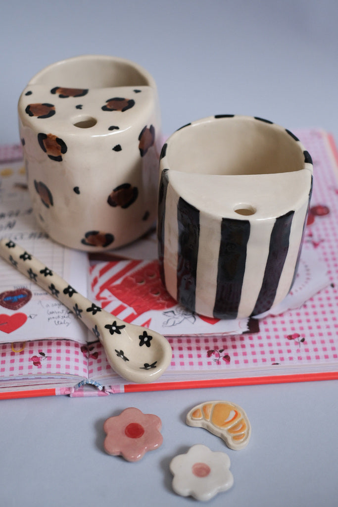 Travel mug – Rayures noir et blanc 🖤