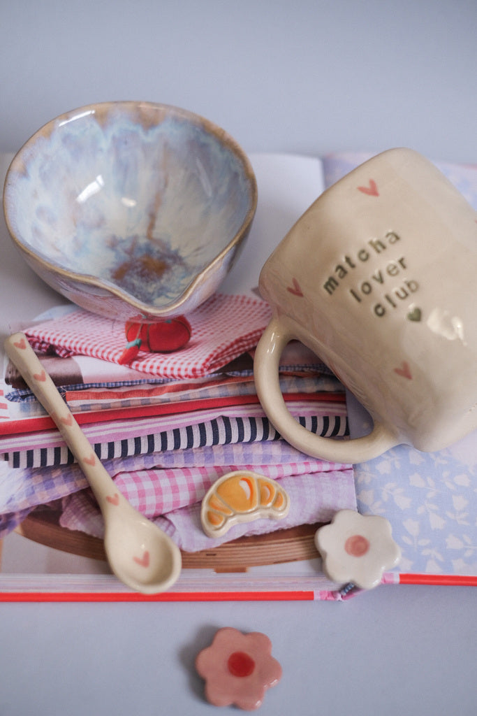 Bol préparation matcha – Émail bleu rose 🍵