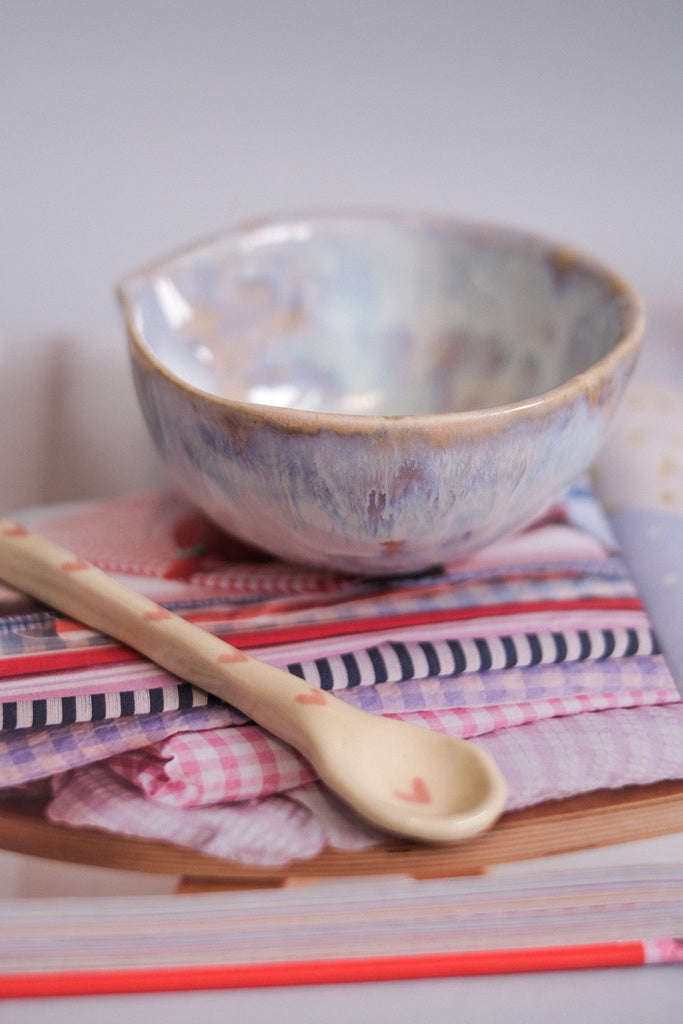 Bol préparation matcha – Émail bleu rose 🍵