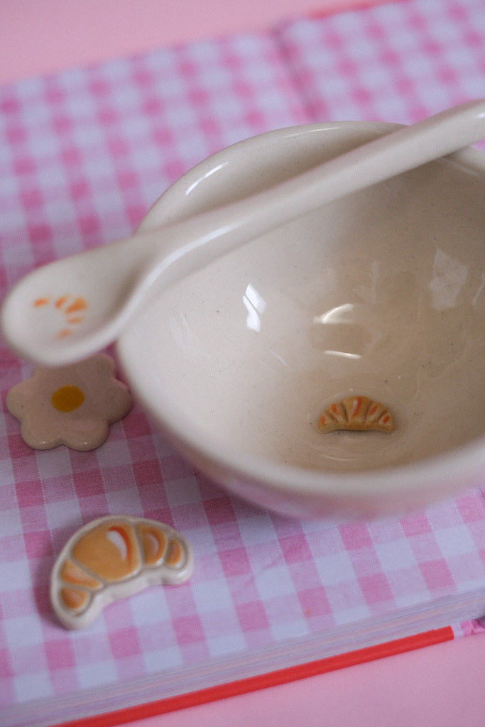 Petit bol “Croissant du matin” – Céramique artisanale
