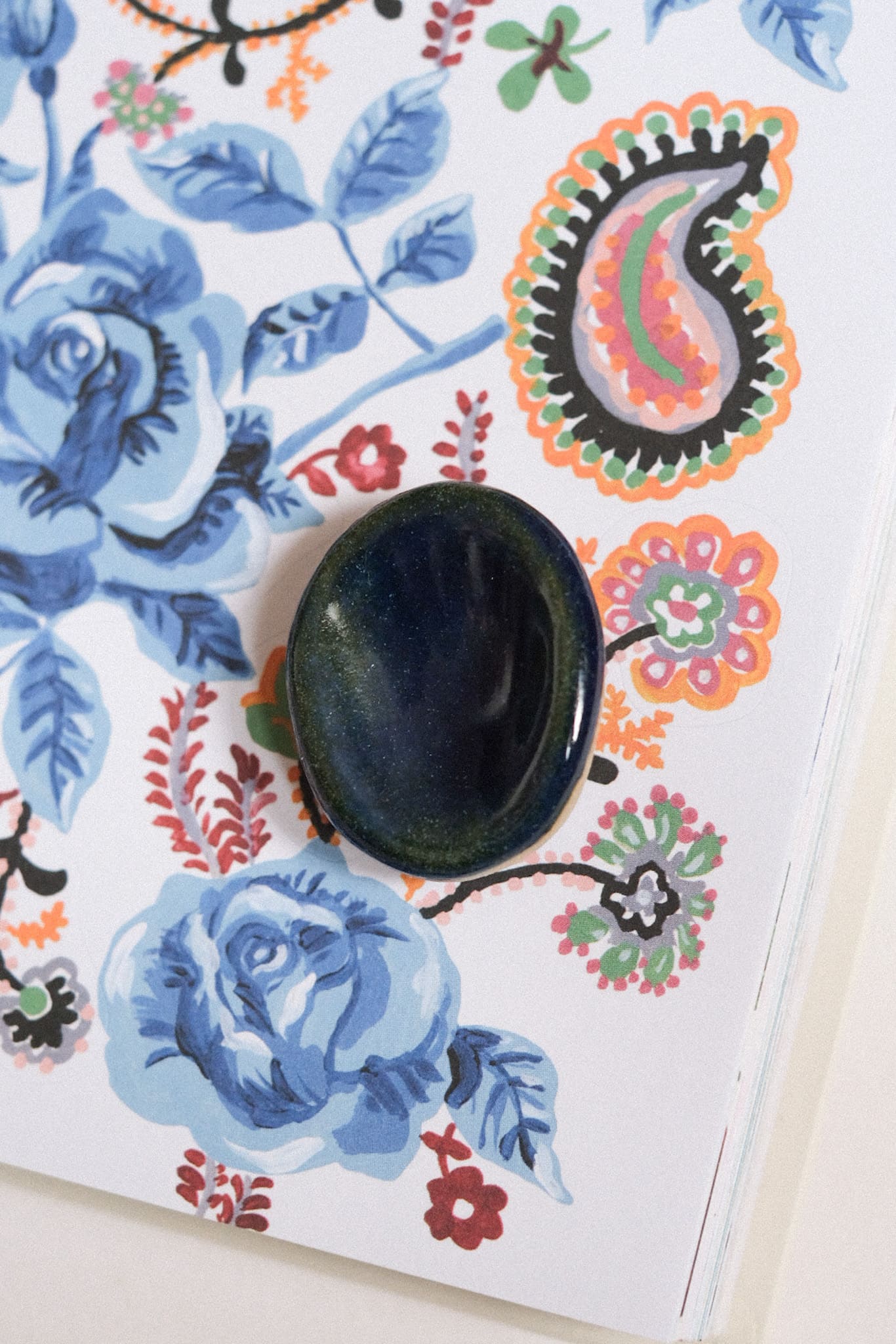 Pierre d'apaisement – Worry Stone en céramique