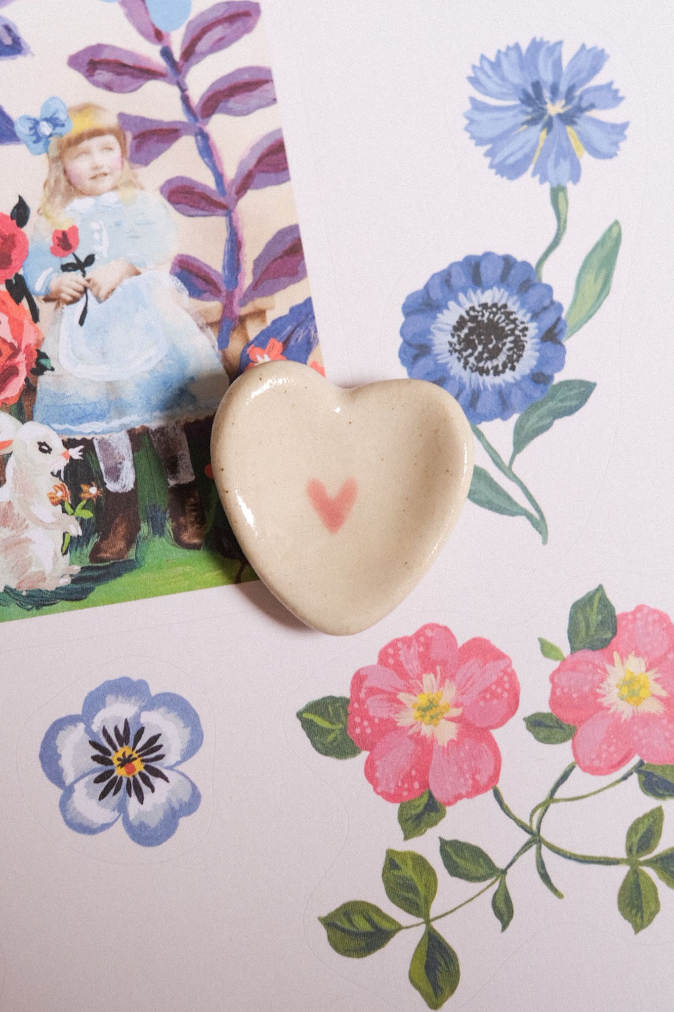 Pierre d’apaisement en forme de cœur – motif petit cœur