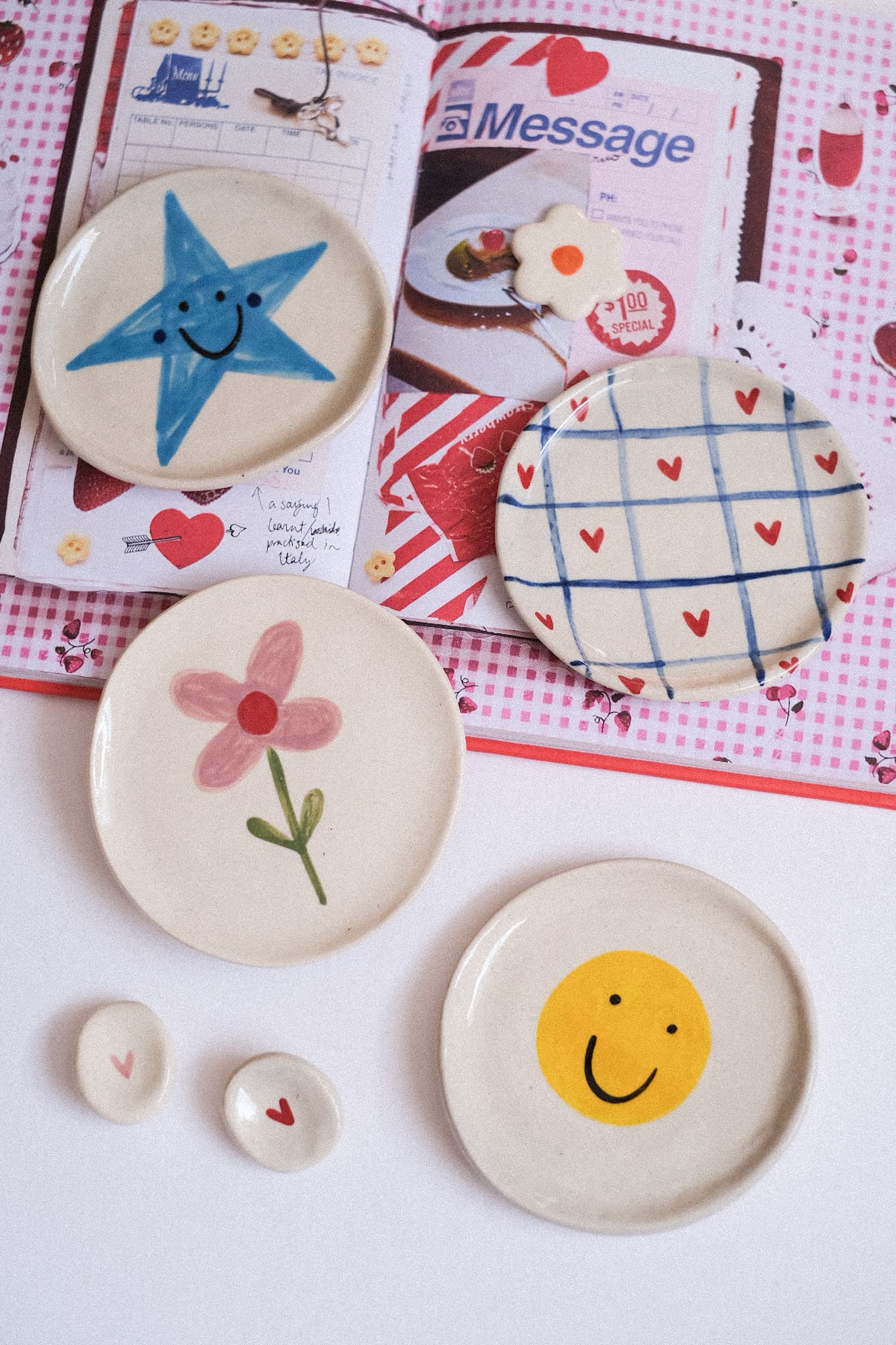 Coupelles en céramique motifs graphiques