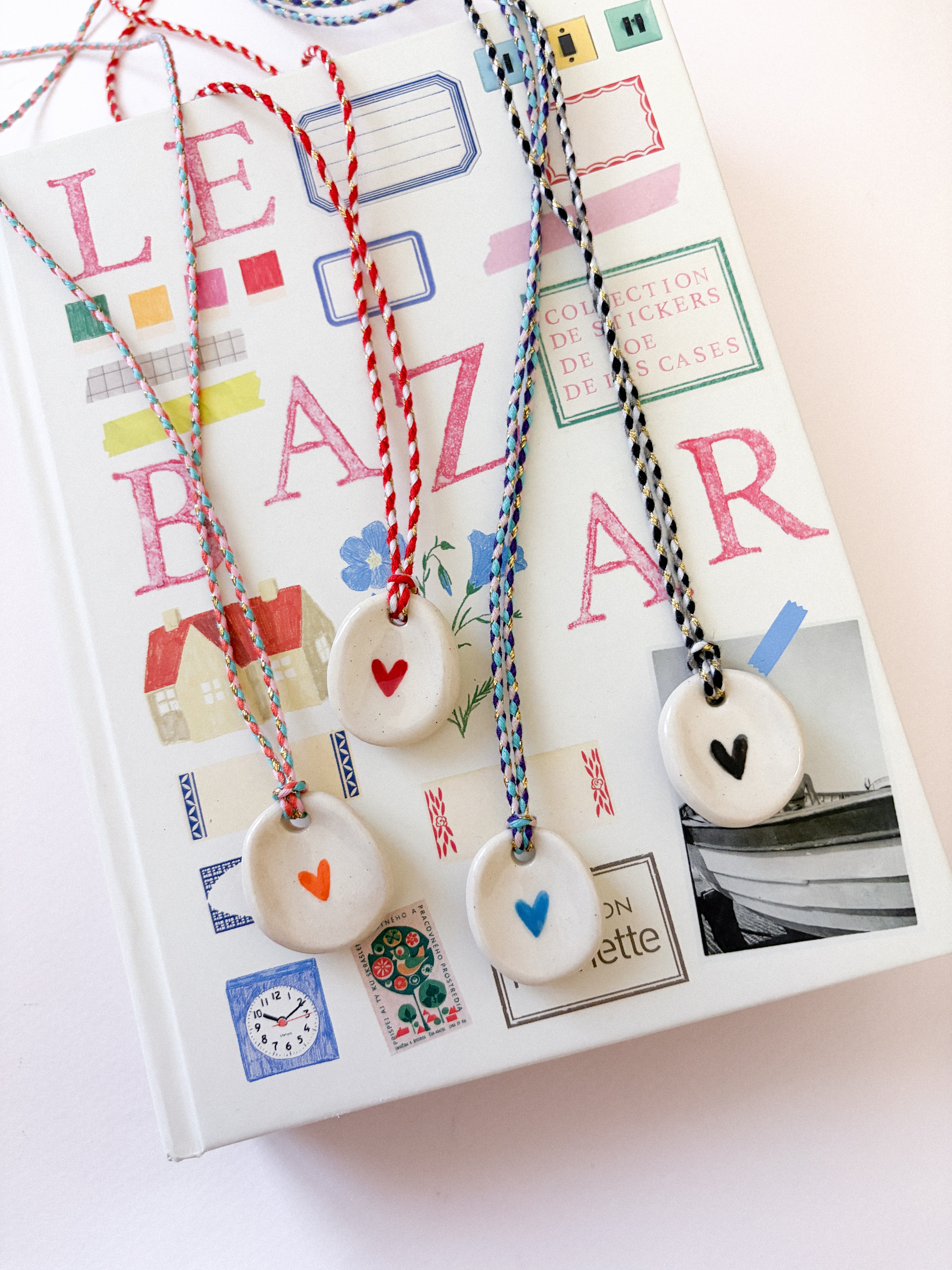 Pendentif céramique pierre apaisement cœur