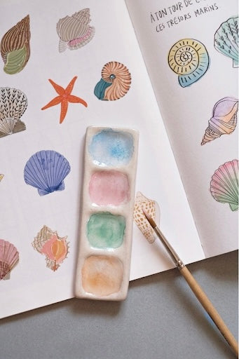 Mini palette aquarelle de voyage en céramique artisanale